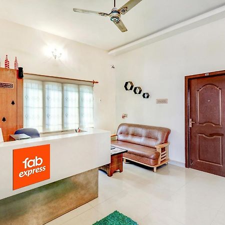 Fabexpress Nestlay Rooms Omr Chennai Extérieur photo
